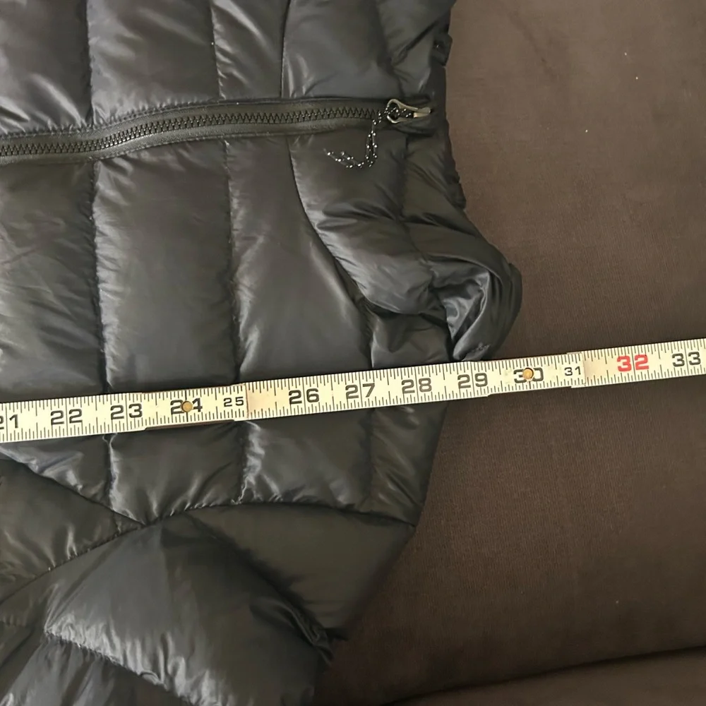 Eddie Bauer Women's Black Down Puffer Jacket Excellent Condition - Picture 9 of 13